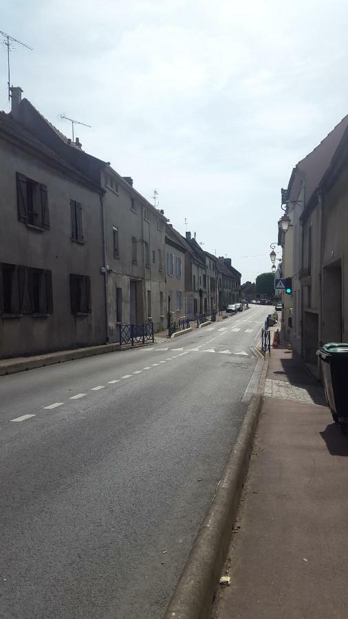 Cosy Village Bonneuil-en-France エクステリア 写真